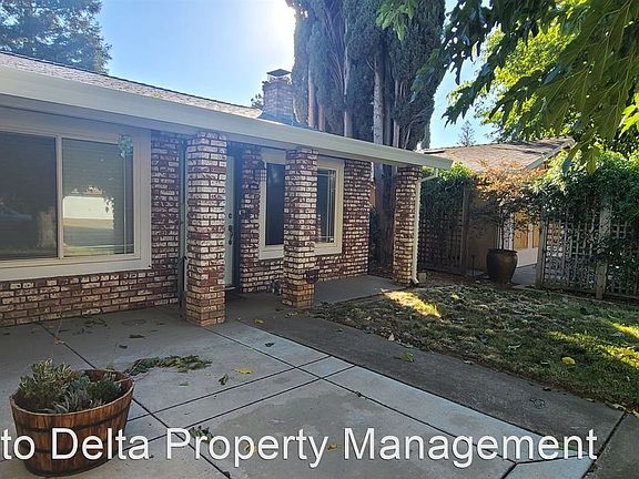 5th image of 8956 Lanier Way