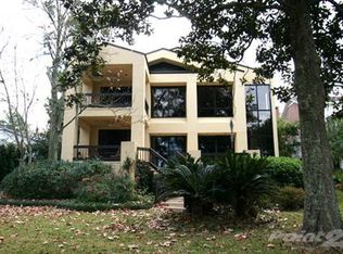 619 N Mobile St, Fairhope, AL 36532
