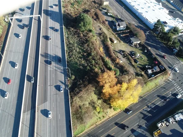 3001 Center Street, Tacoma, WA 98409