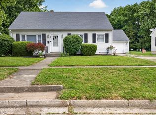 908 South St, Fremont, OH 43420