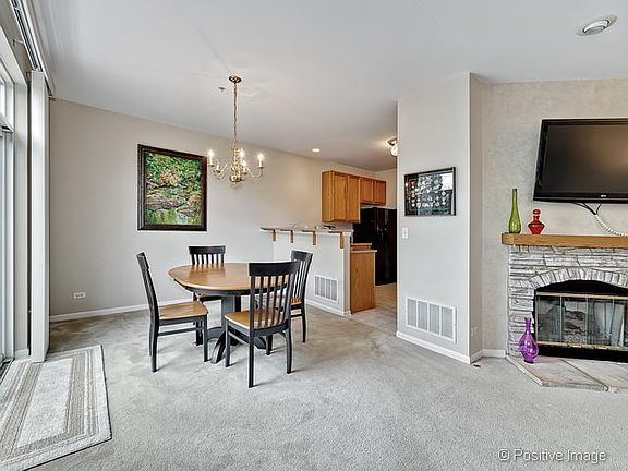 5th image of 192 Tanglewood Dr