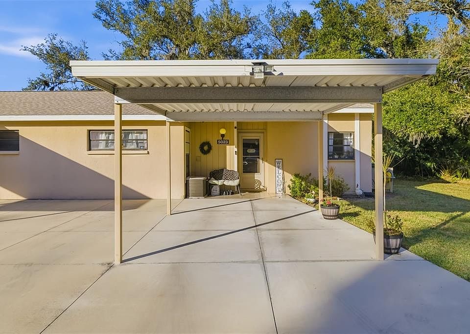 1st image of 5023 VILLAGE GARDENS DRIVE #29