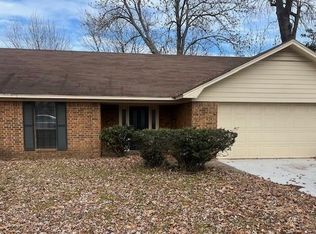 2512 College Ave, Conway, AR 72034