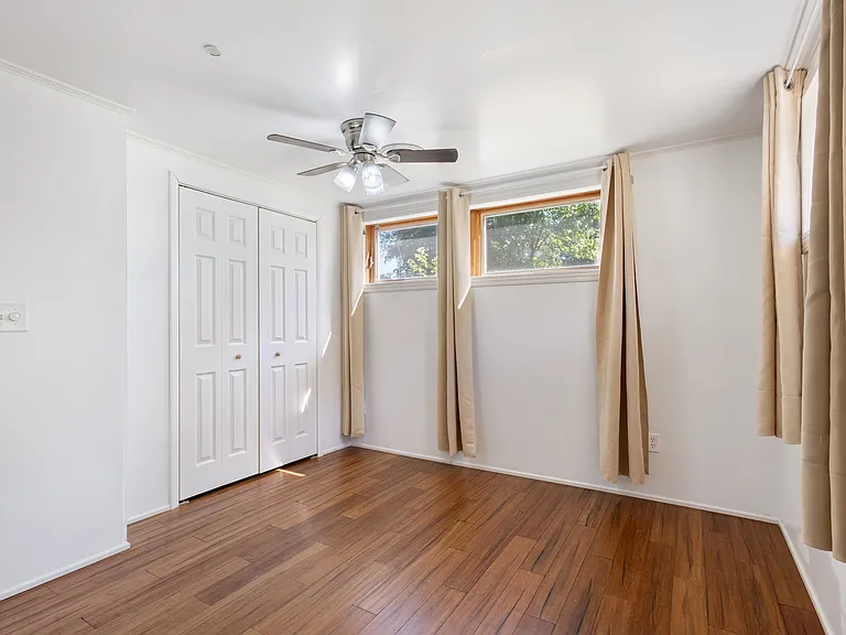 1103 Somerset Dr — Photo 10