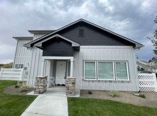 911 E Travel Ln APT 104, Kuna, ID 83634
