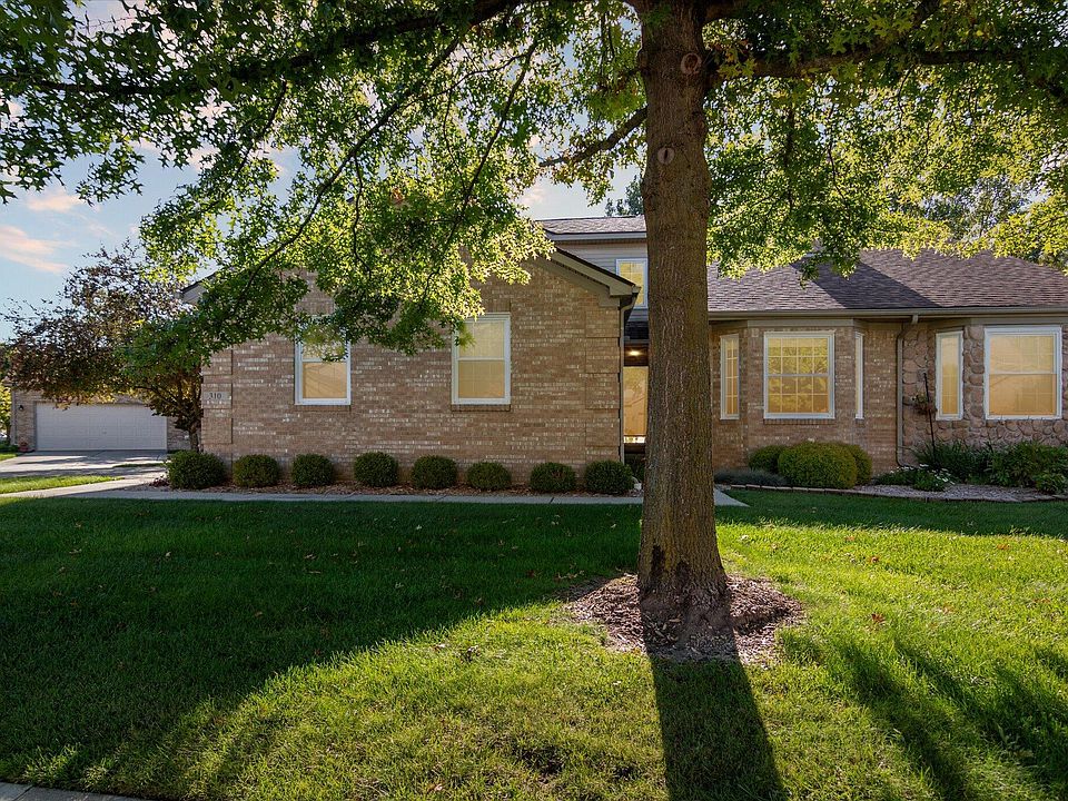 1st image of 310 Cherry Hill Pointe Dr