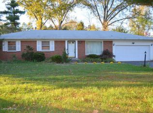 202 Dorsey Ln, Louisville, KY 40223
