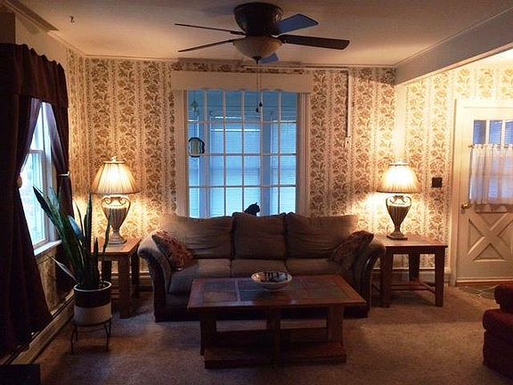 2nd image of 46 Sanford St