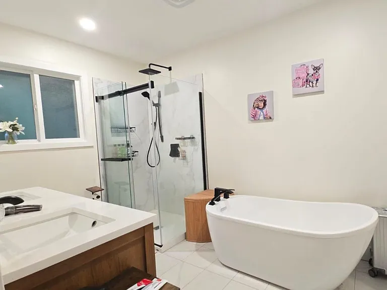 640 Stevens Dr #UPSTAIRS — Photo 14
