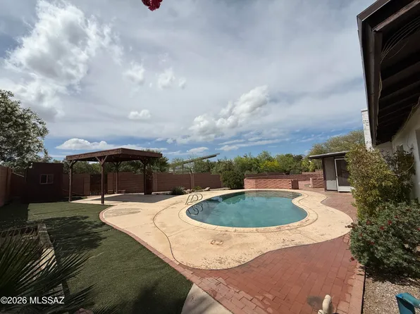 625 N Brown Ave, Tucson, AZ 85710