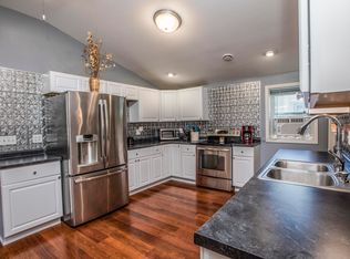 122 Townline Ave, Beloit, WI 53511