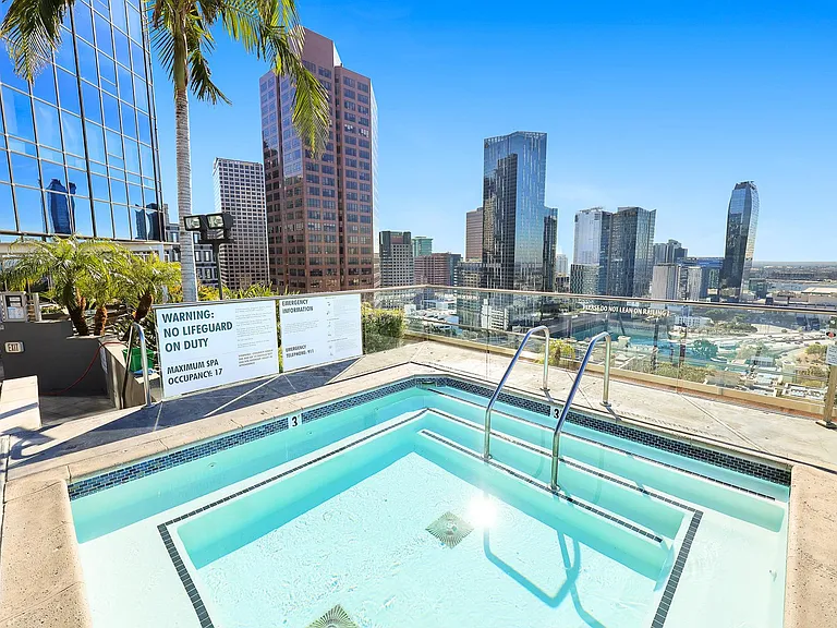 1100 Wilshire Blvd #3309 — Photo 27