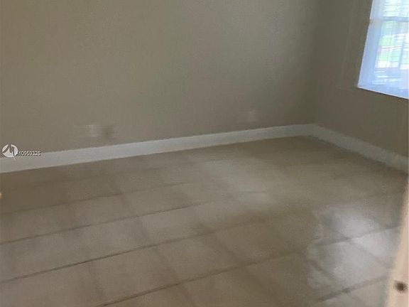 4th image of 3636 NW 91st Ln #3636