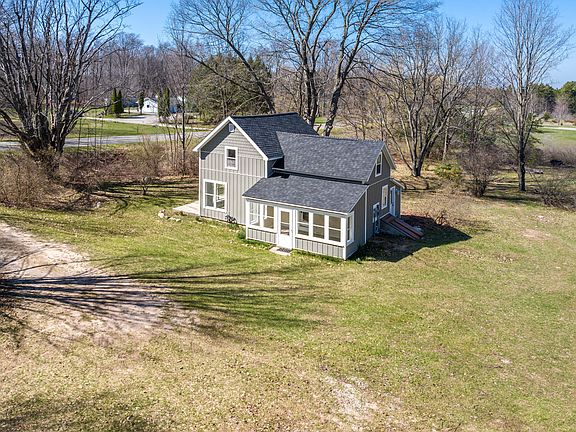 2nd image of 11875 Milarch Rd