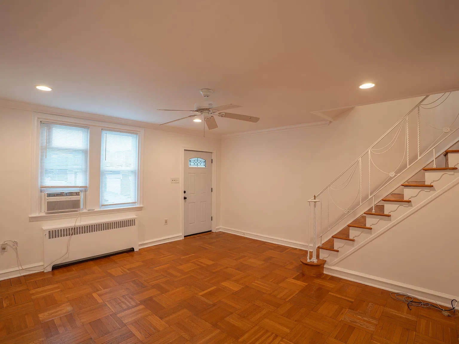 3 bed, 1186 sqft, $2,475 — Photo 3