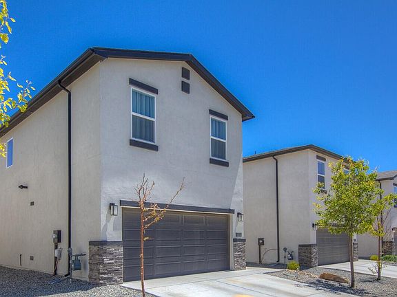 3rd image of 1810 Mulberry Ct NE