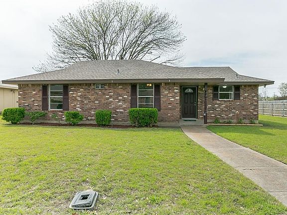 4th image of 1715 Jenkins Ln