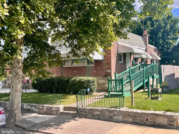 1711 Benson St, Philadelphia, PA 19152
