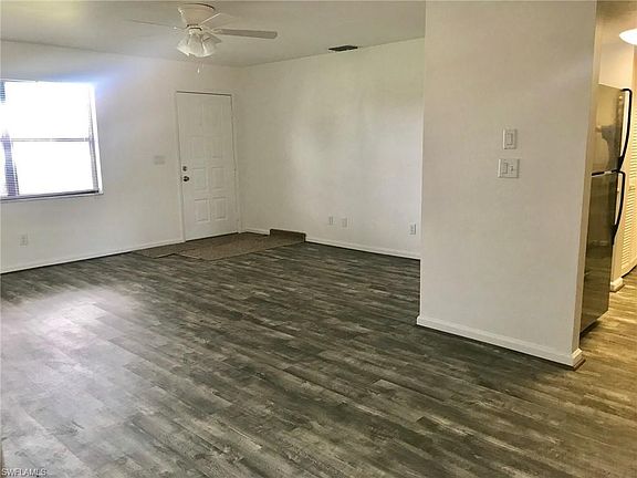 4th image of 2120 SE 2nd Ter