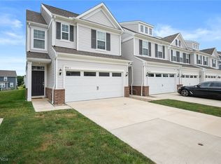 850-1 Dipper Ln, Aurora, OH 44202