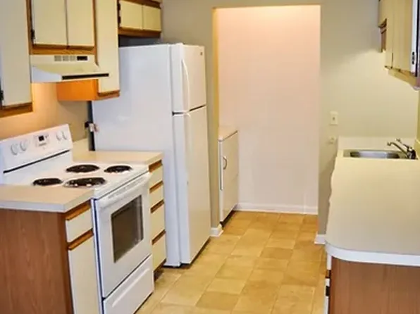 Bridgeport Landing Apartments