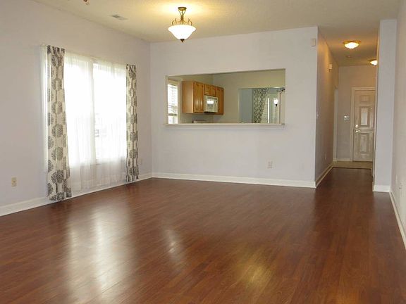 3rd image of 5311 Brassie Dr