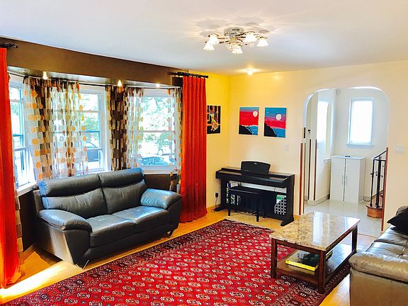 4th image of 8027 190th St