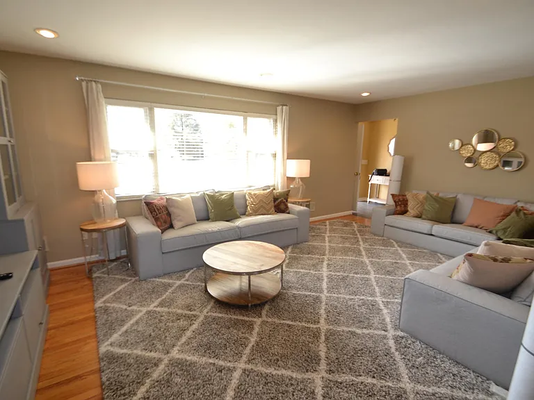 6234 Lakota Dr — Photo 14