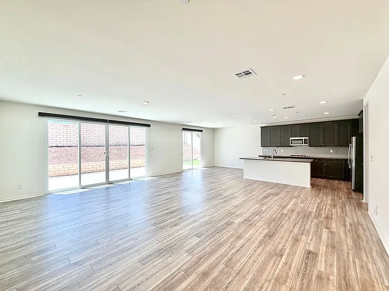32463 McKiernan Ln — Photo 20