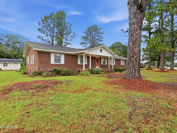2548 Forbes Avenue, Winterville, NC 28590