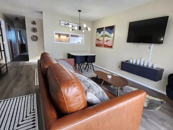 62 12th St #3, Wheatland, WY 82201