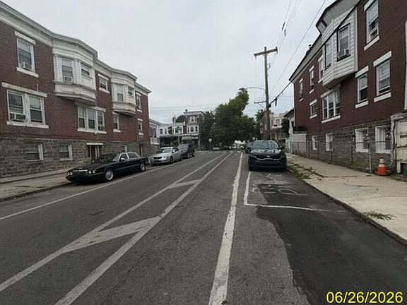 5th image of 931 S 59th St
