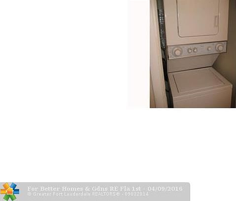 5th image of 1118 NE 16th Pl APT 3