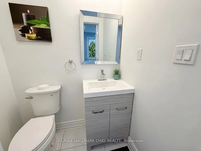 19 Carol Rd — Photo 4