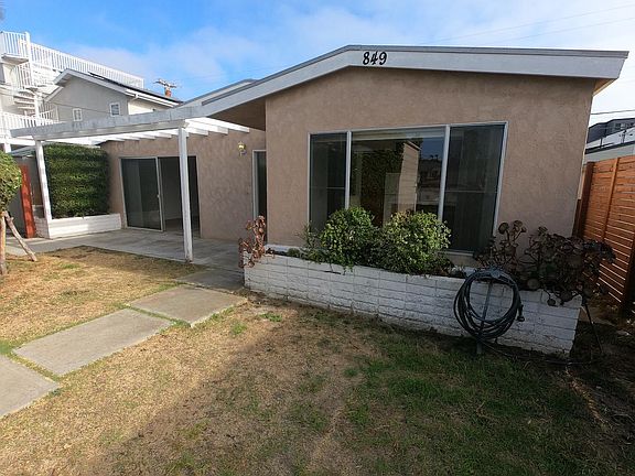 4th image of 849 Tourmaline St
