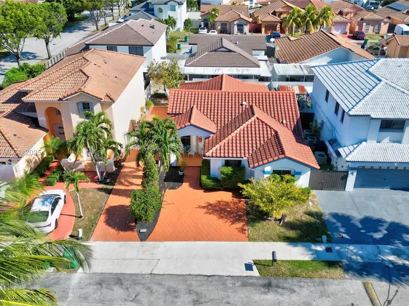 767 NW 122nd Pl, Miami, FL 33182