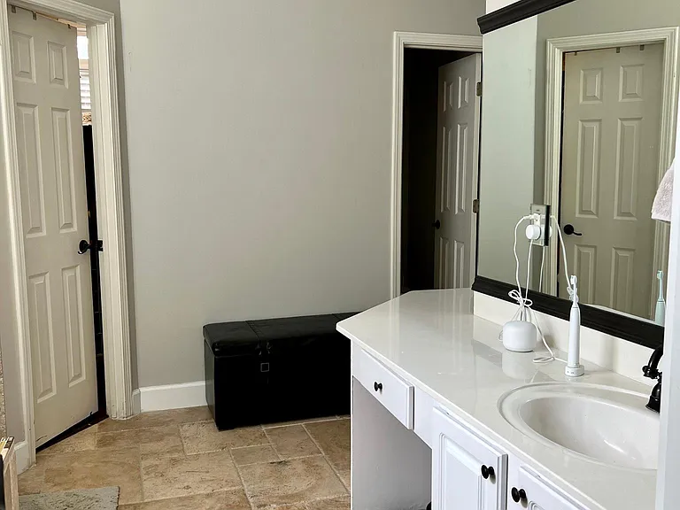 4553 Village Springs Pl — Photo 16