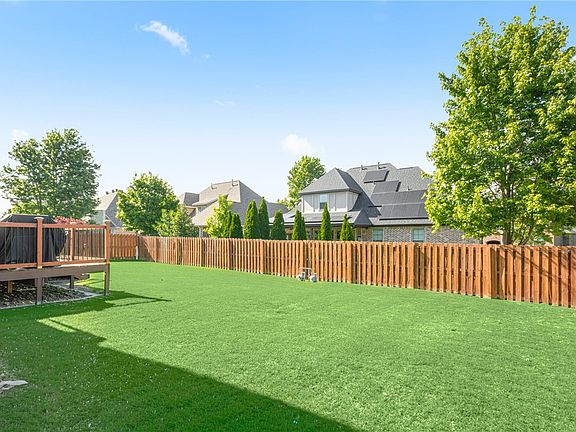 5th image of 3700 SW Plateau Blvd