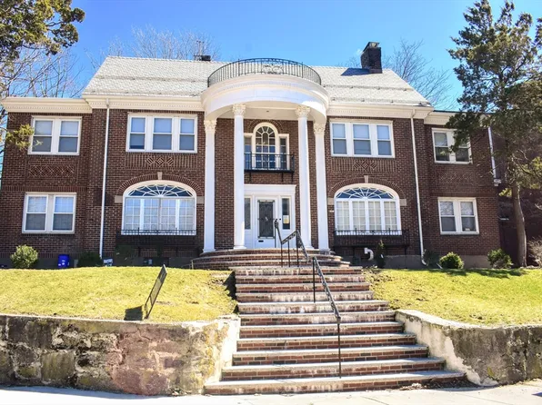 332 Jamaicaway APT 307, Jamaica Plain, MA 02130