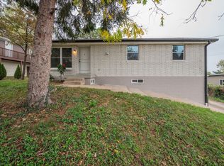 144 Luna Dr, Nashville, TN 37211