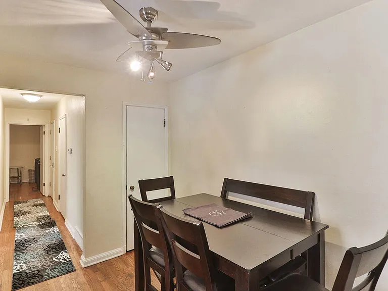 Eat in Kitchen