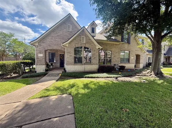2415 Clippers Sq, Houston, TX 77058