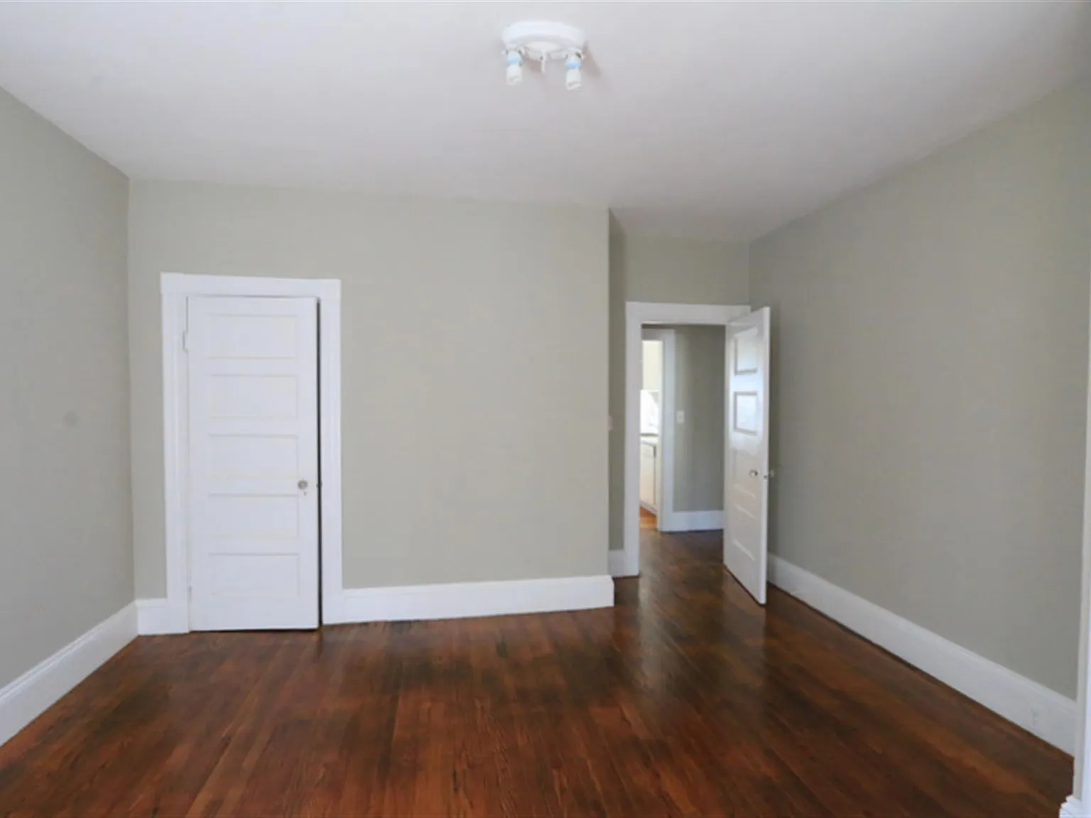 47 Kidder Ave — Photo 2