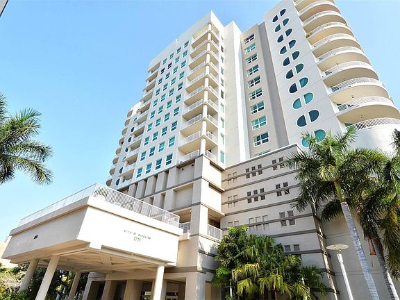 2nd image of 1771 Ringling Blvd Unit 712