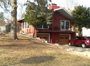 212 S Morton St, Waupaca, WI 54981