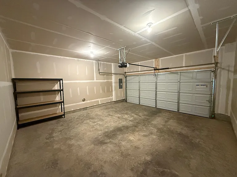 152 Hannock St — Photo 21