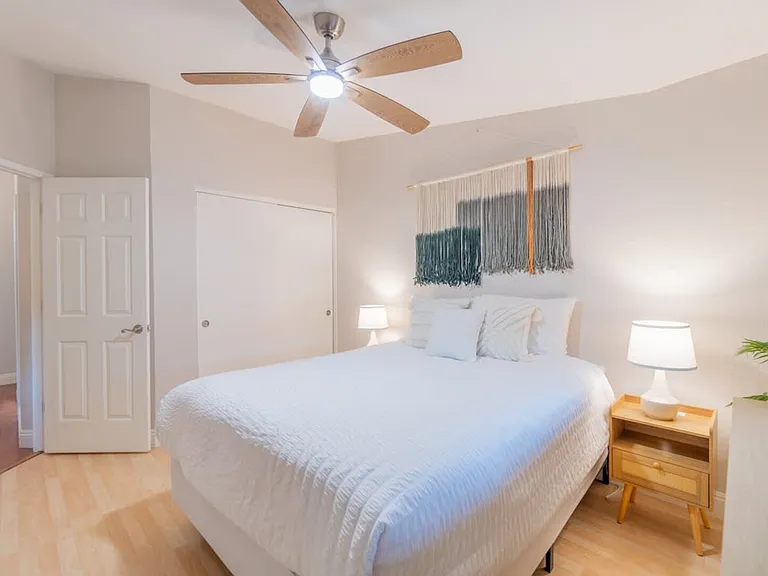 Enchanted Valley Dr — Photo 16