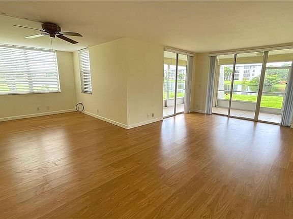 5th image of 9420 Poinciana Place #116