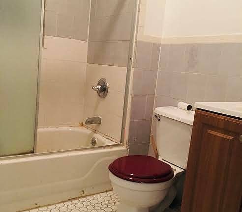 4th image of 10902 Guy R Brewer Blvd Suite 2