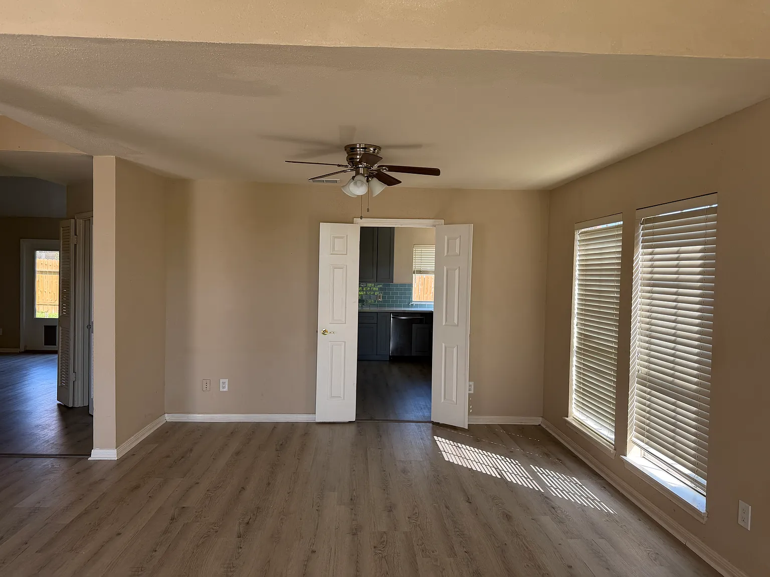 2931 Pepper Wood Dr — Photo 4
